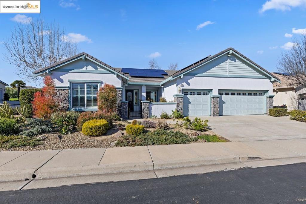 Photo of Listing #41085618