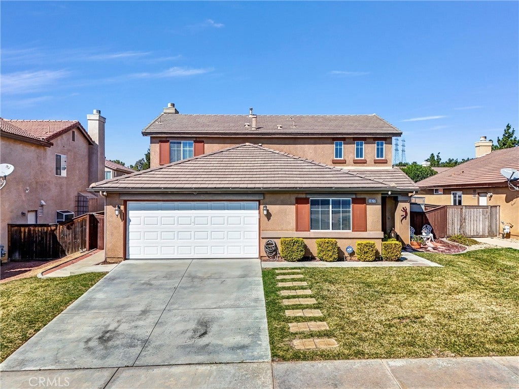 Photo of Listing #IV25032372