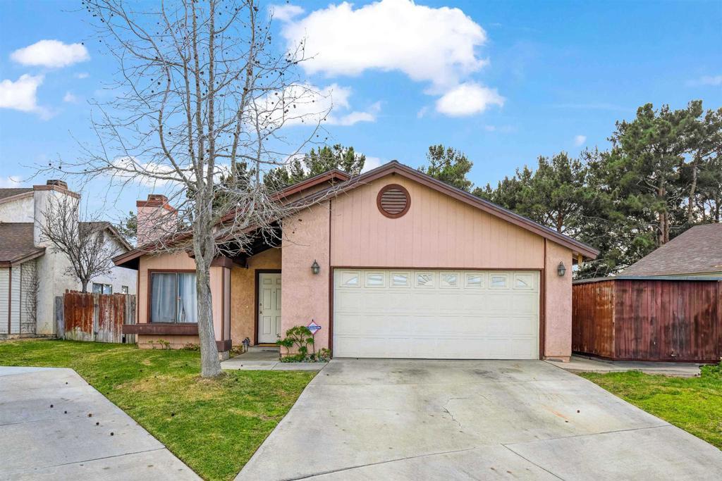 Photo of Listing #PTP2501088