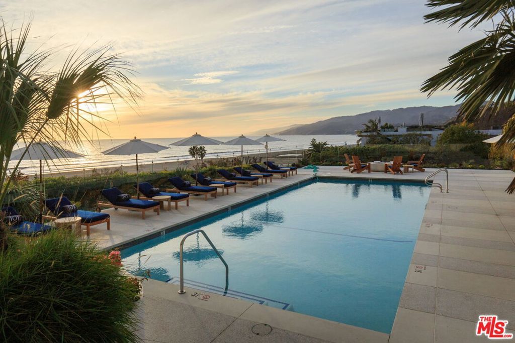 Photo of Listing #25497854