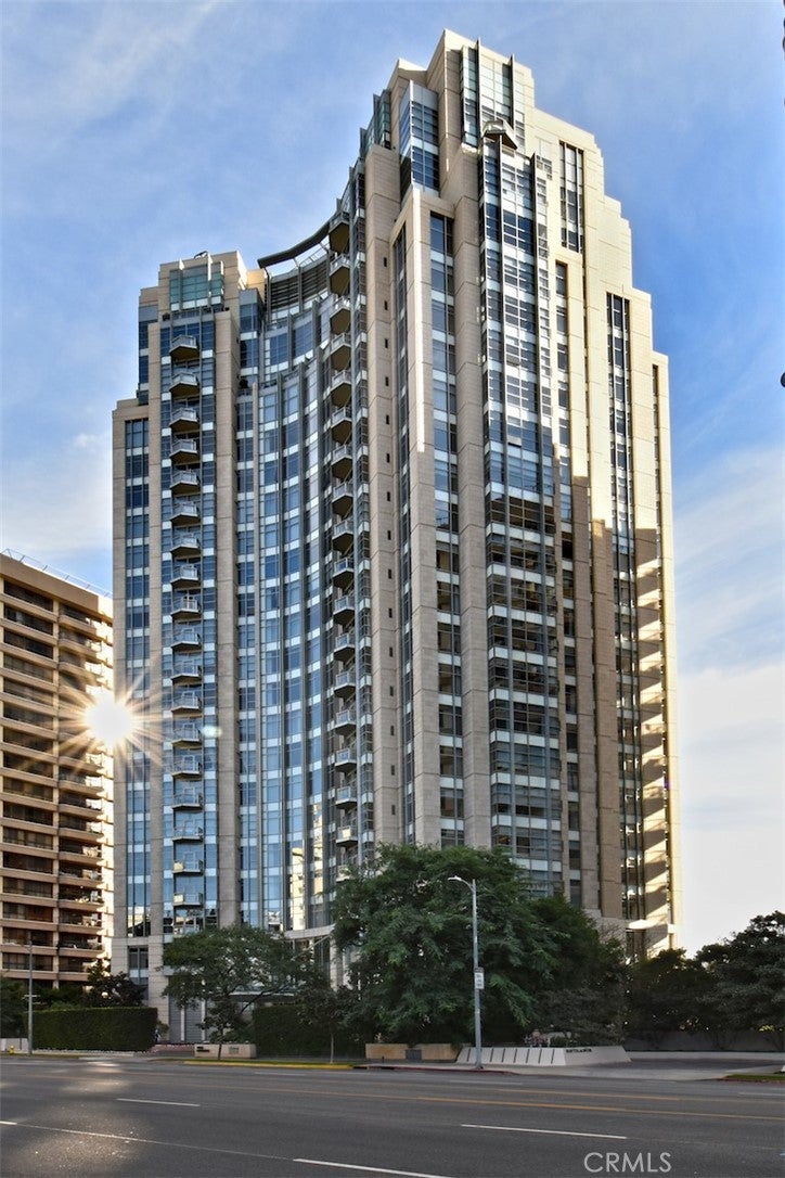 Photo of Listing #SR25032635