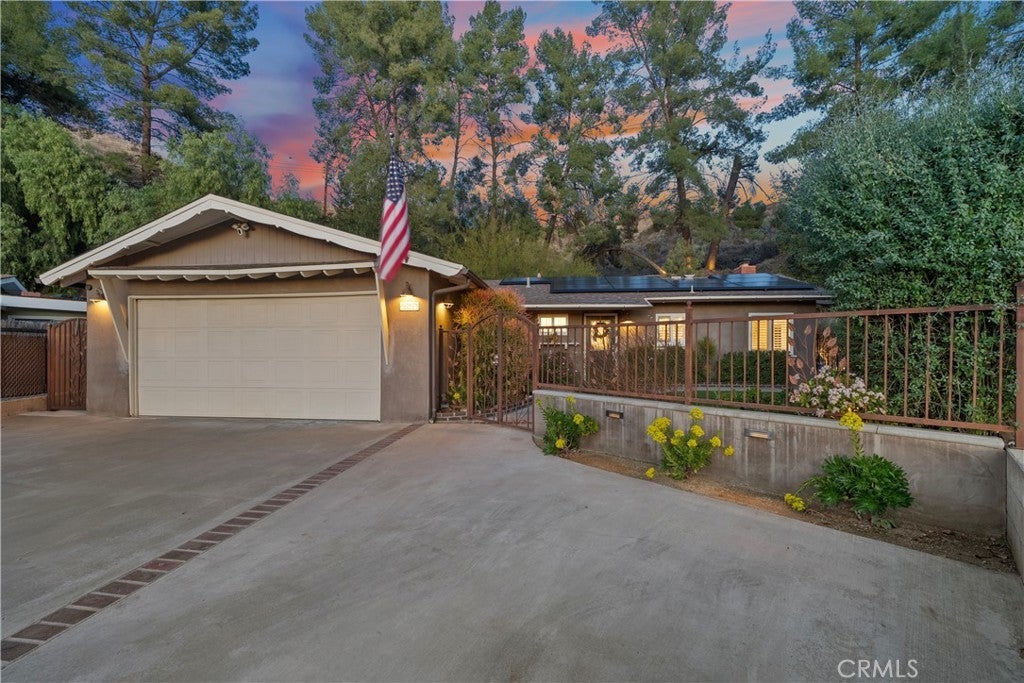 Photo of Listing #SR25032196