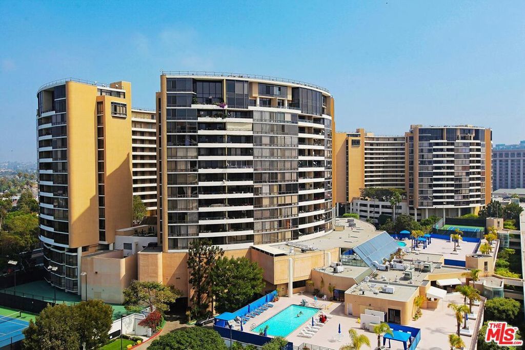 Photo of Listing #25497629