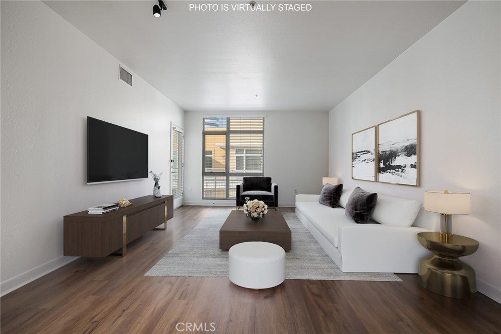 Photo of Listing #SR25031650