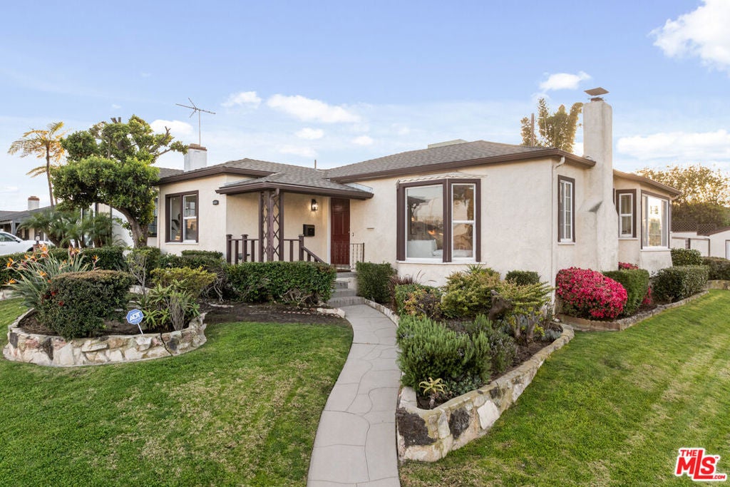 Photo of Listing #25495901