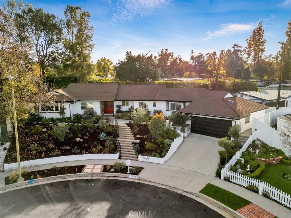 Photo of Listing #SR25030479