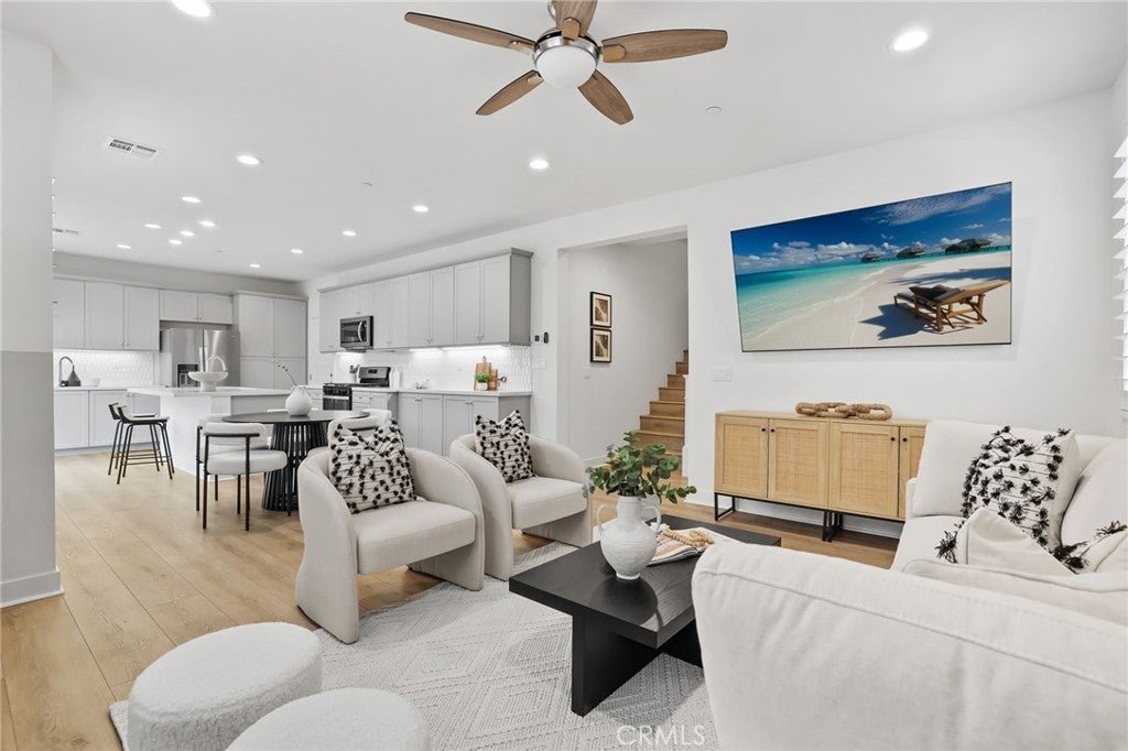 Photo of Listing #OC25030209