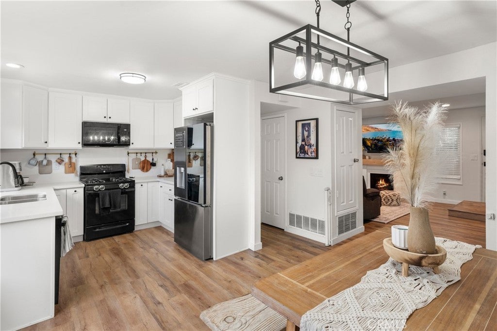 Photo of Listing #PW25028776