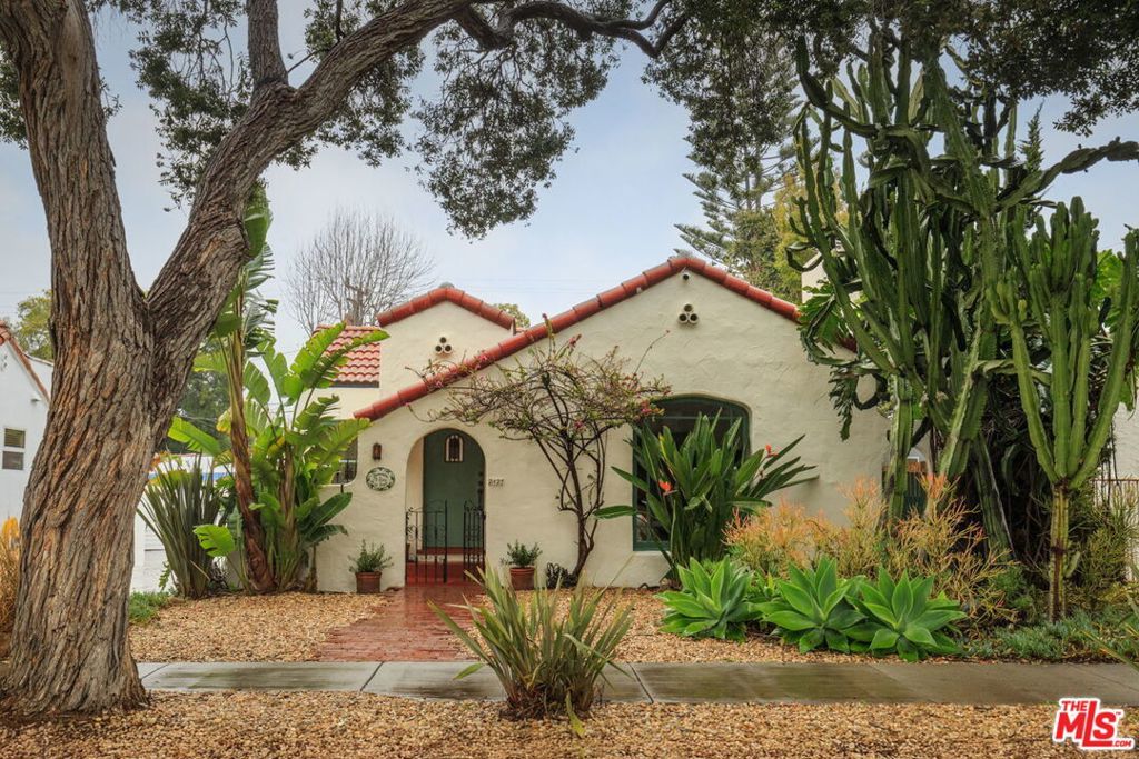 Photo of Listing #25497883