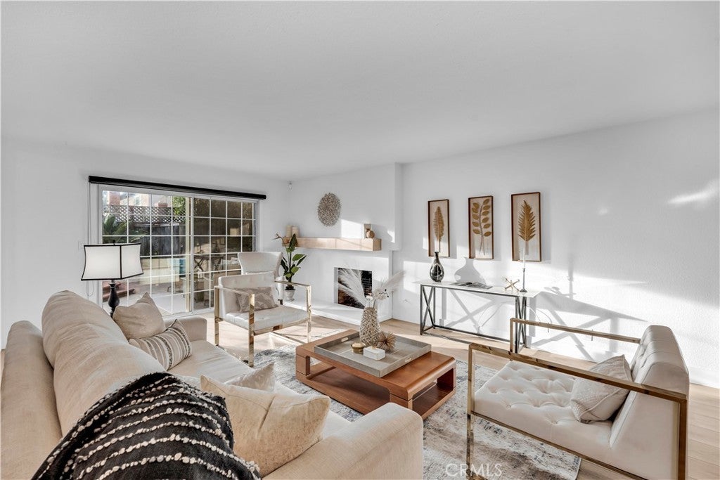 Photo of Listing #PW25033435