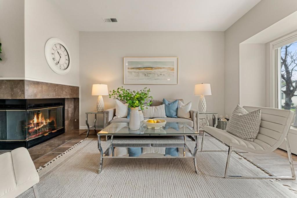 Photo of Listing #ML81993349