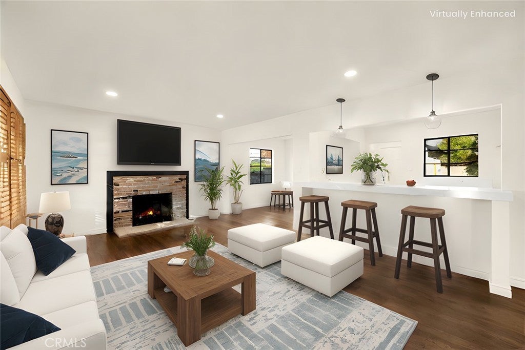 Photo of Listing #CV25033642