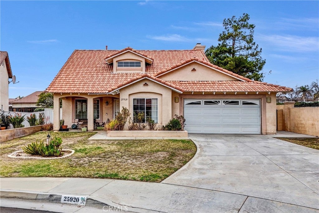 Photo of Listing #IV25033674