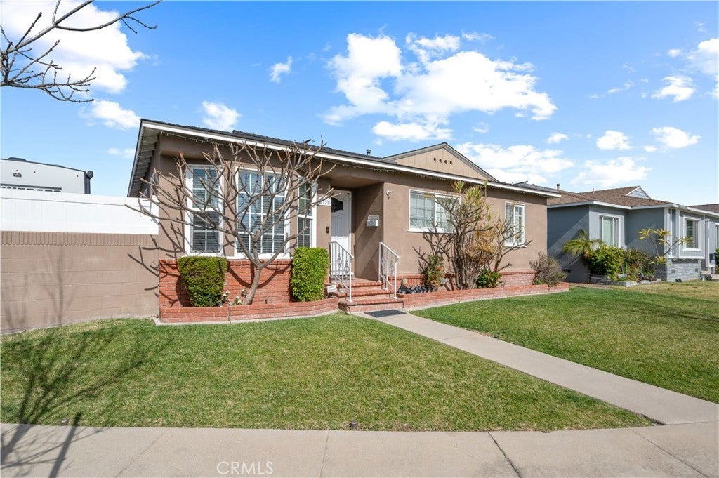 Photo of Listing #PW25033667