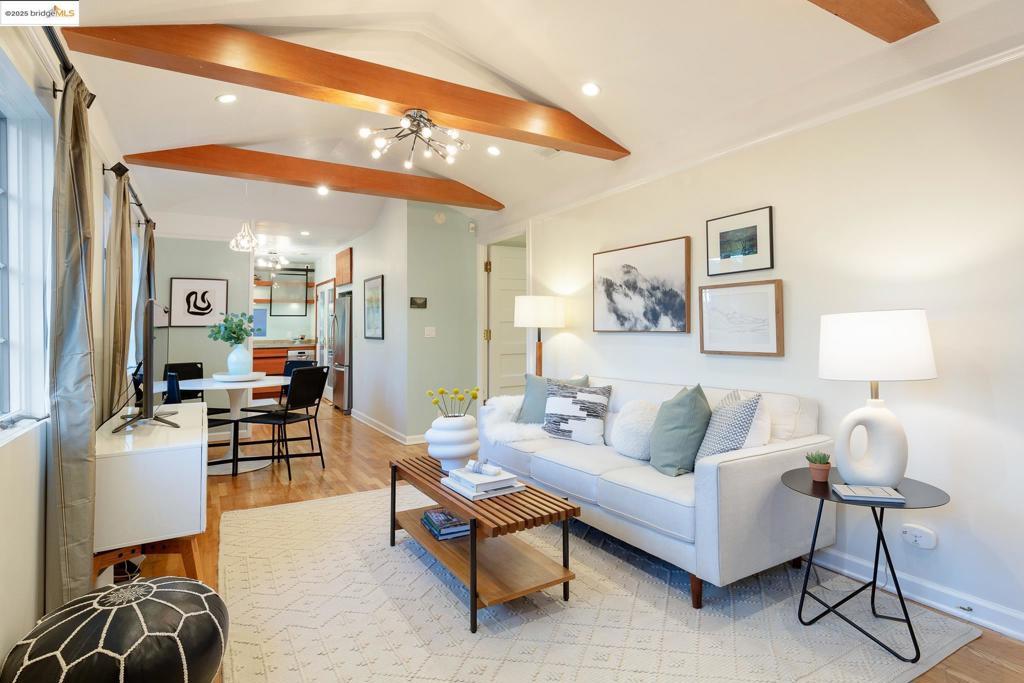 Photo of Listing #41085907