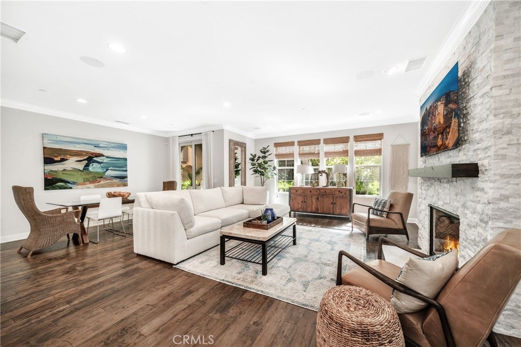 Photo of Listing #OC25011953