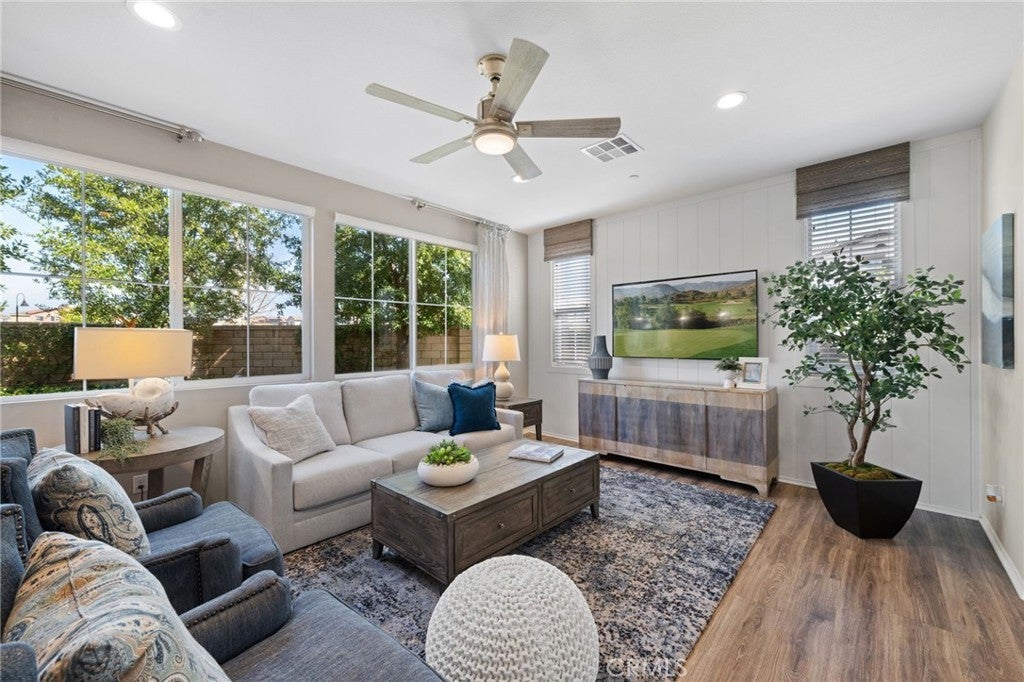 Photo of Listing #SW25033840