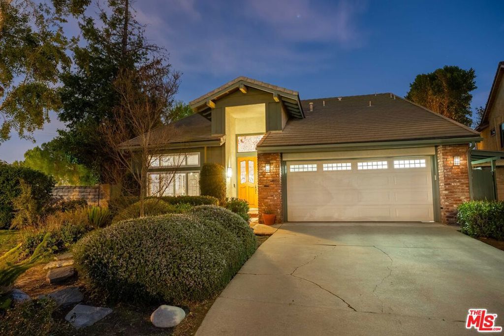 Photo of Listing #25498737