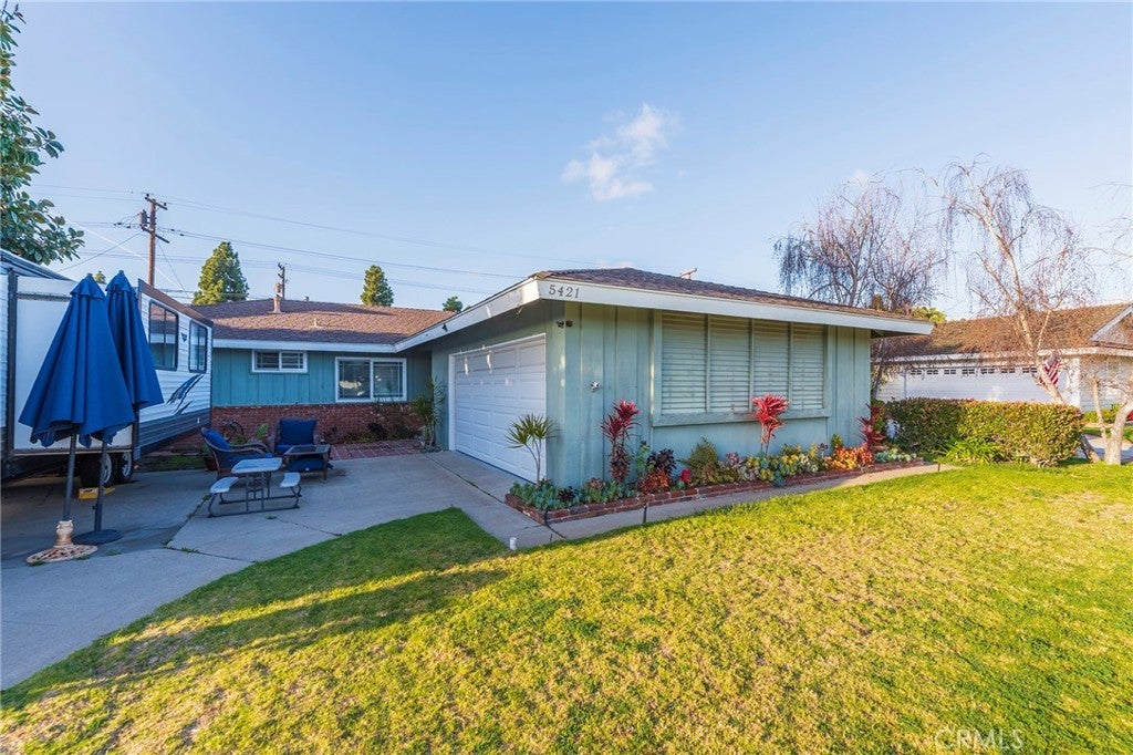 Photo of Listing #OC25032729