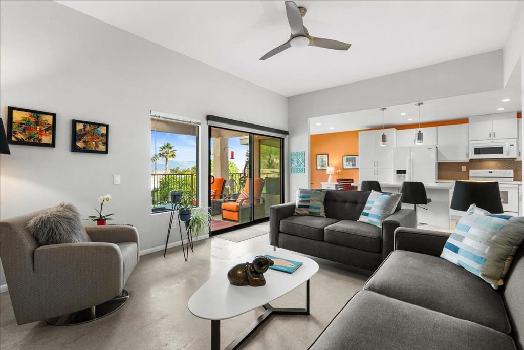 72302 Merry Vale Way, Palm Desert