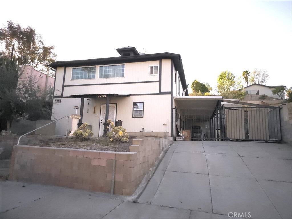 Photo of Listing #IV25029453