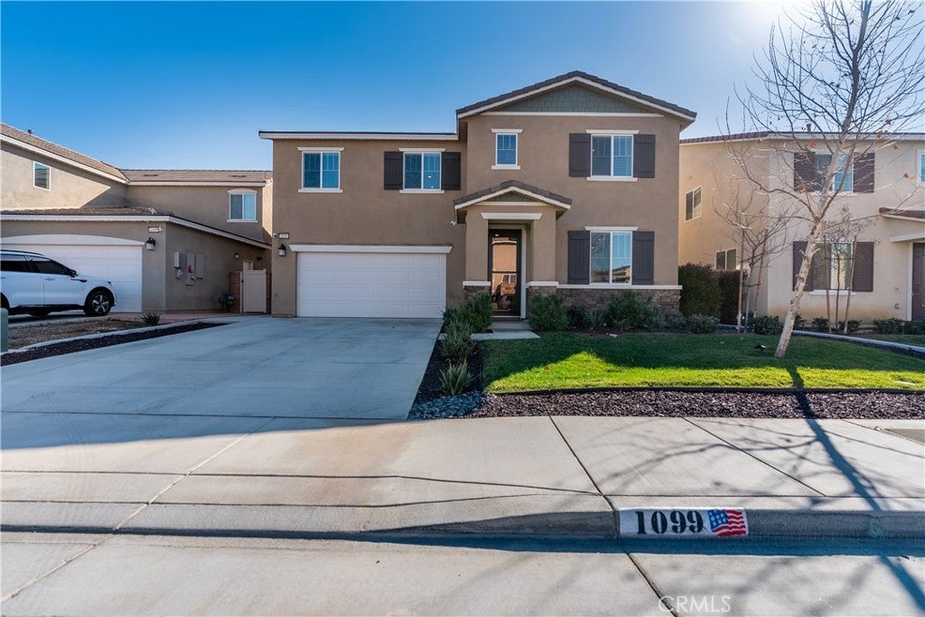 Photo of Listing #IV25028161