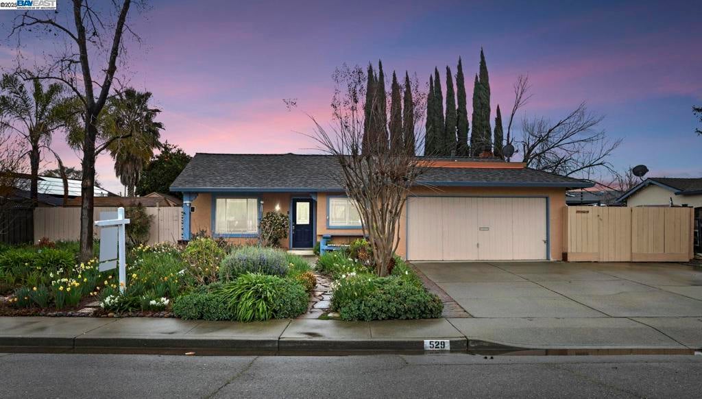 Photo of Listing #41086105