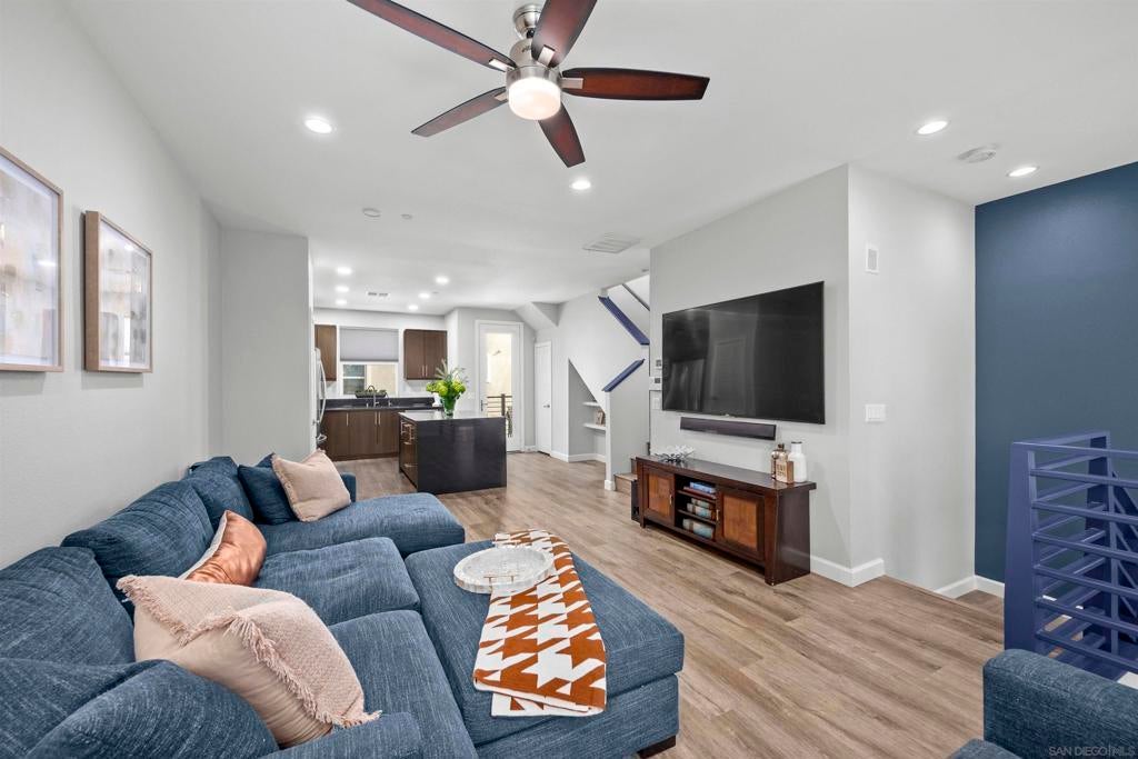 Photo of Listing #250019109SD