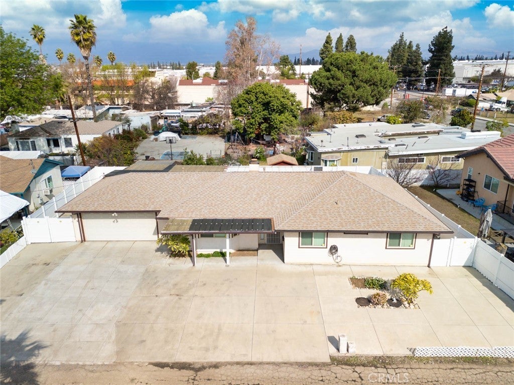 Photo of Listing #CV25034341