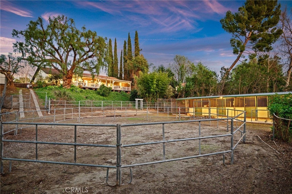 Photo of Listing #SR25034559