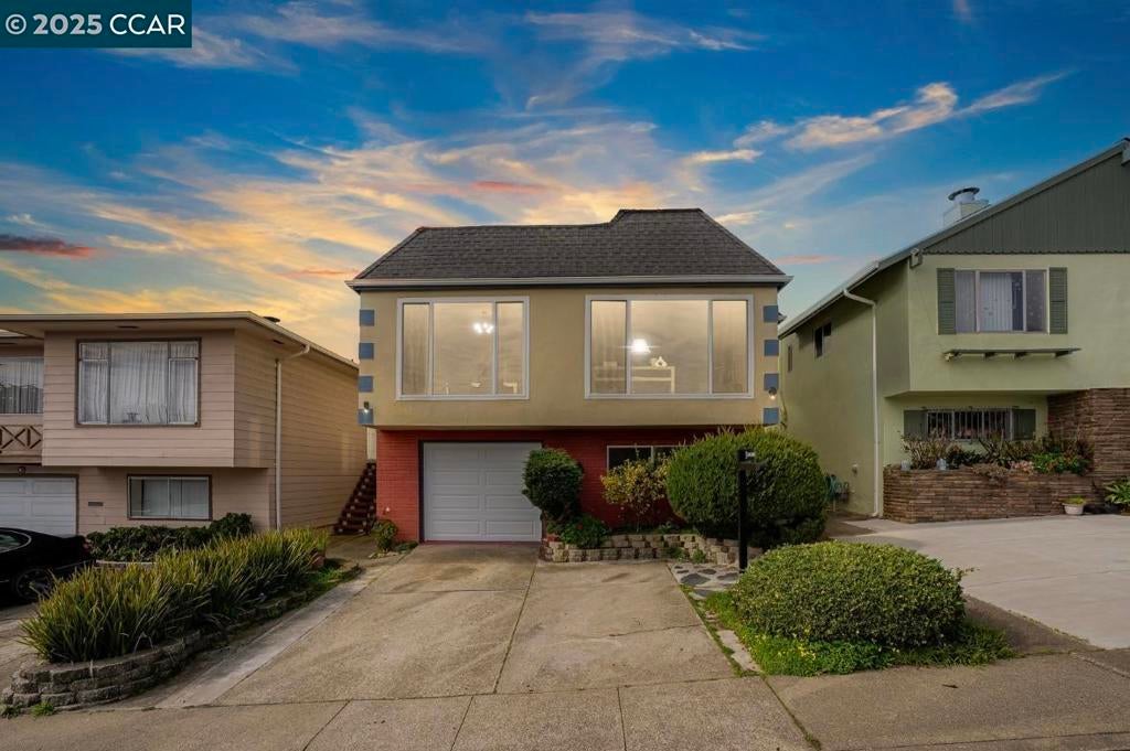 Photo of Listing #41086141