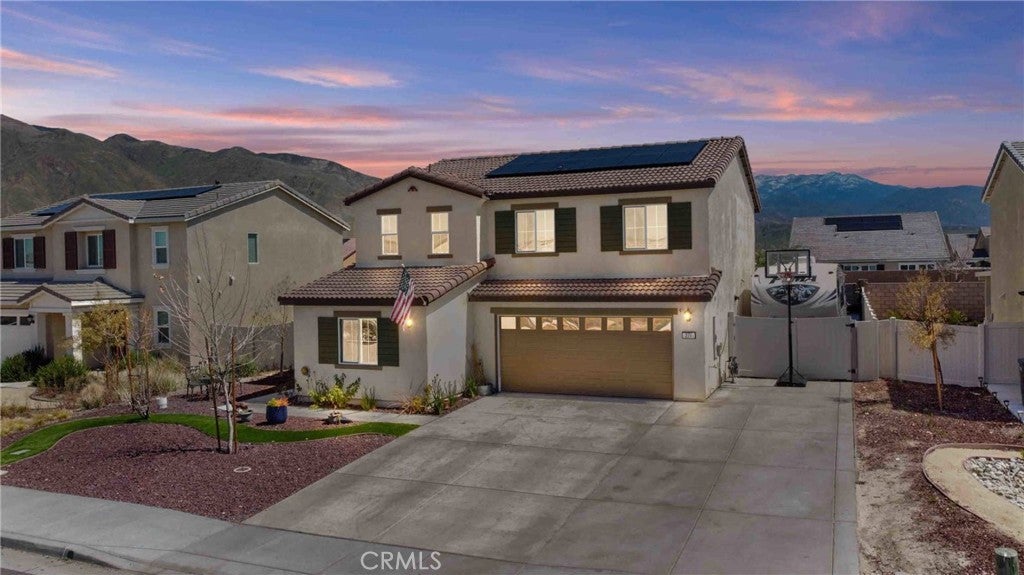 Photo of Listing #IV25035362