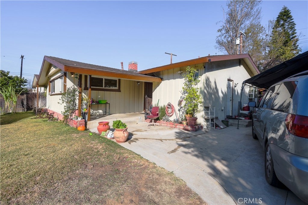 Photo of Listing #SR25035477