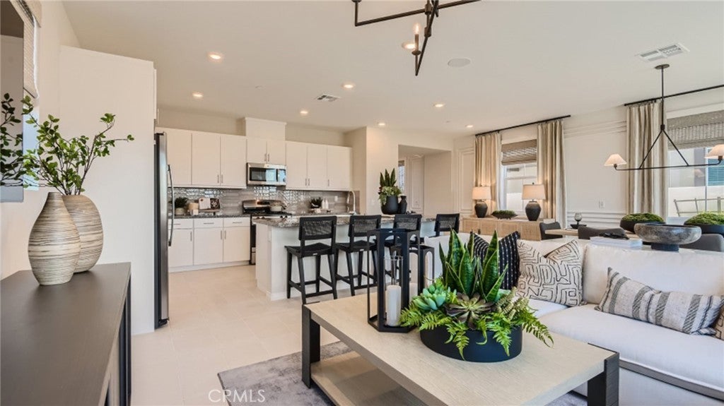 Photo of Listing #SW25035623