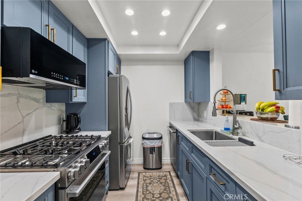 Photo of Listing #SR25035665