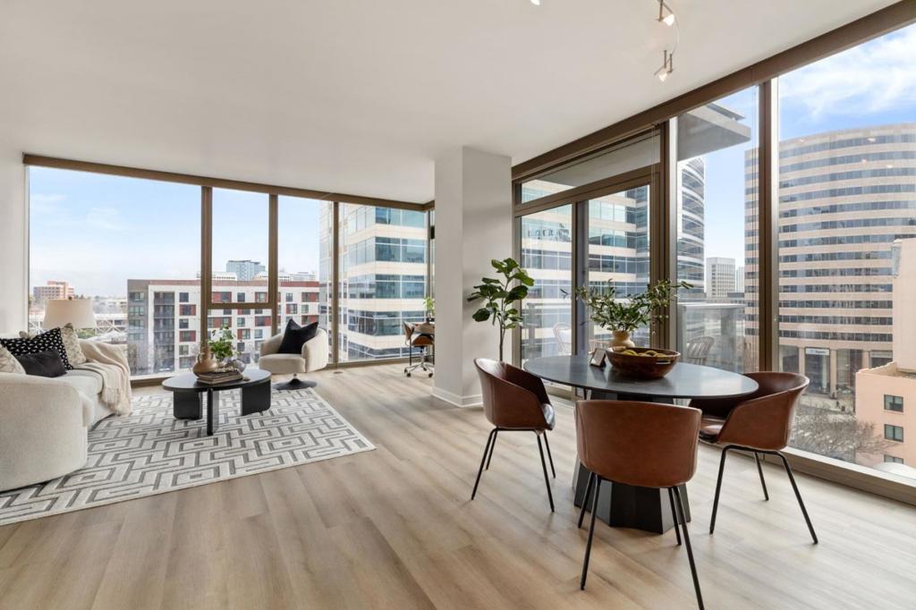 Photo of Listing #ML81994411