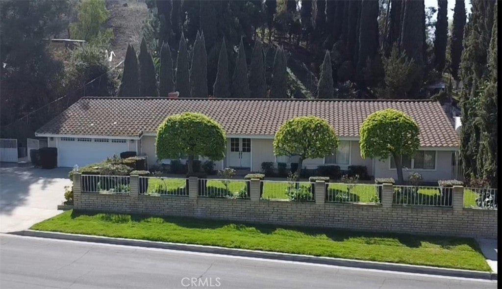 Photo of Listing #SB25035845