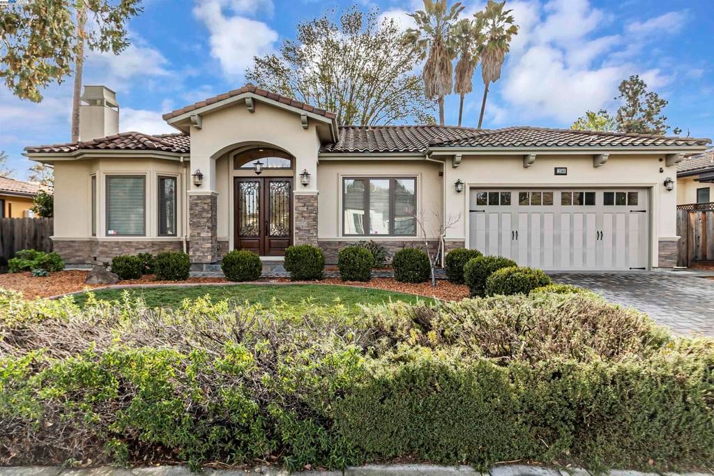 Photo of Listing #41086233