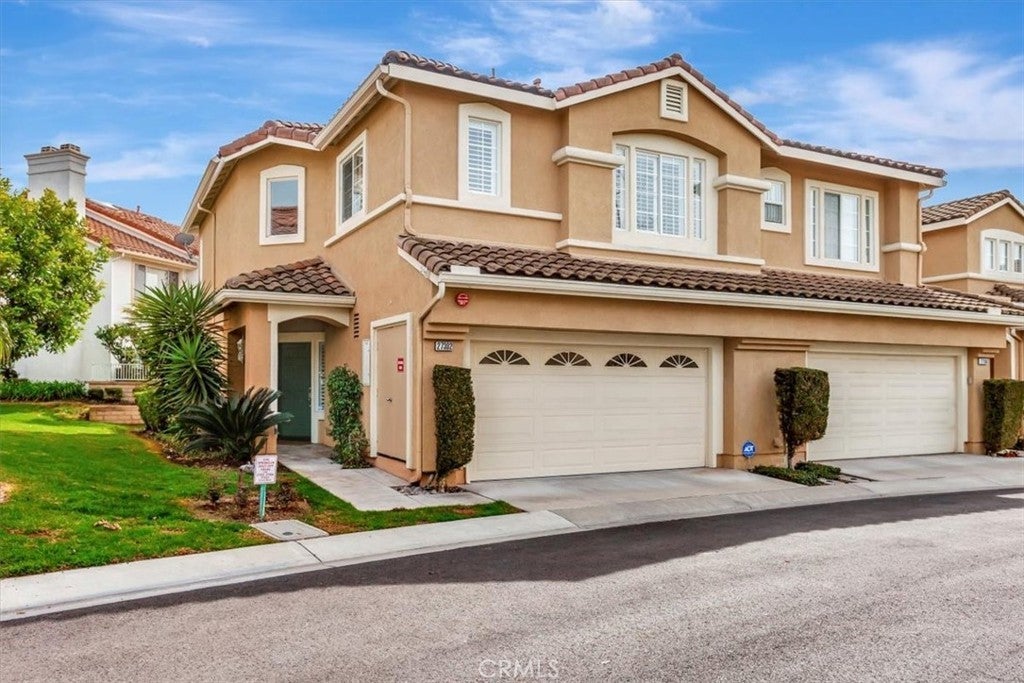 Photo of Listing #OC25035874