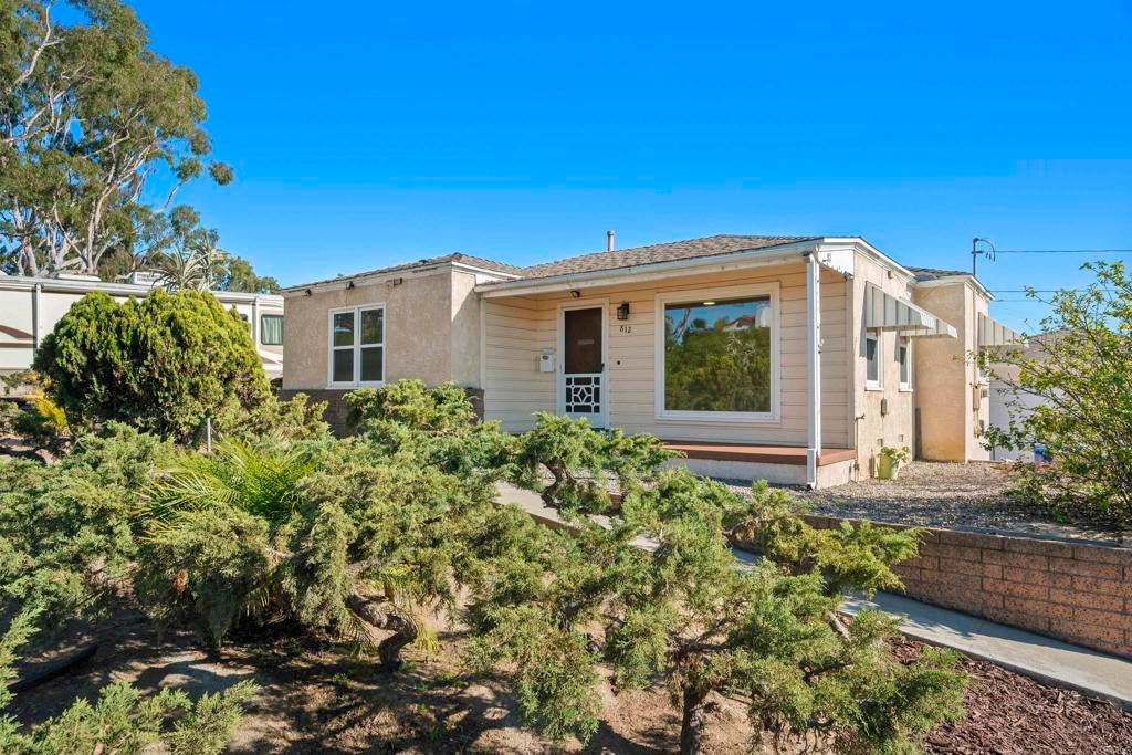 Photo of Listing #PTP2501217