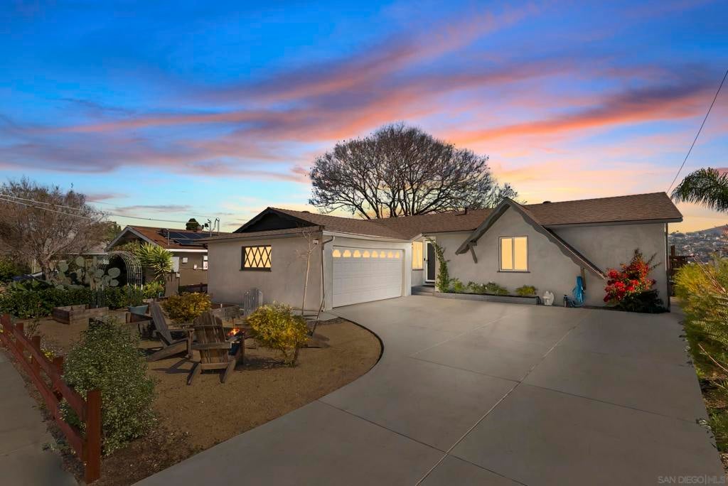 Photo of Listing #250019210SD