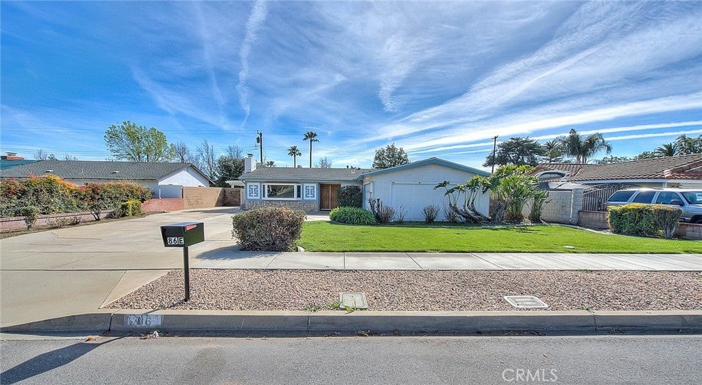 Photo of Listing #CV25034889