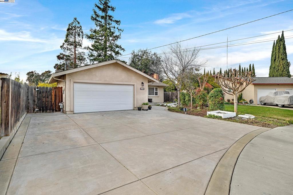 Photo of Listing #41086254