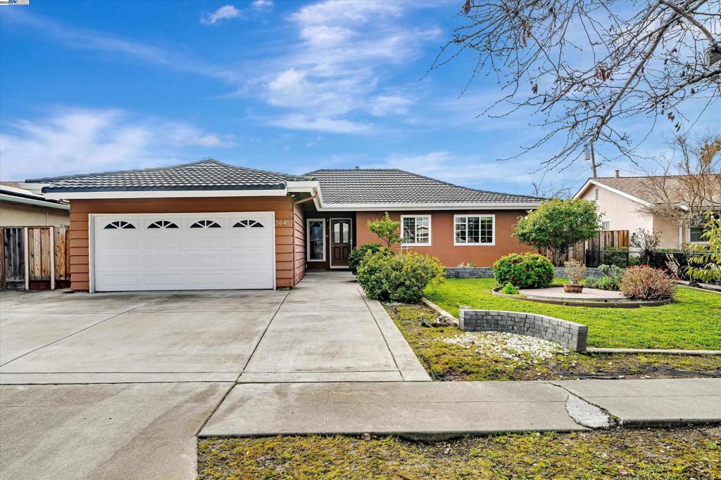 Photo of Listing #41086255