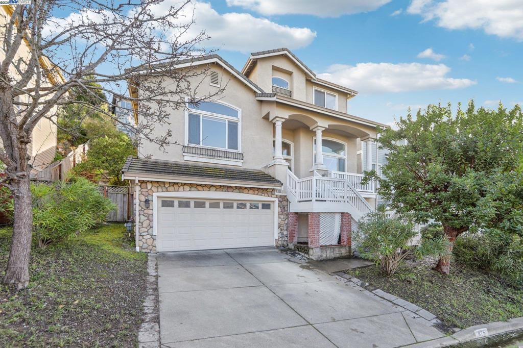 Photo of Listing #41086281