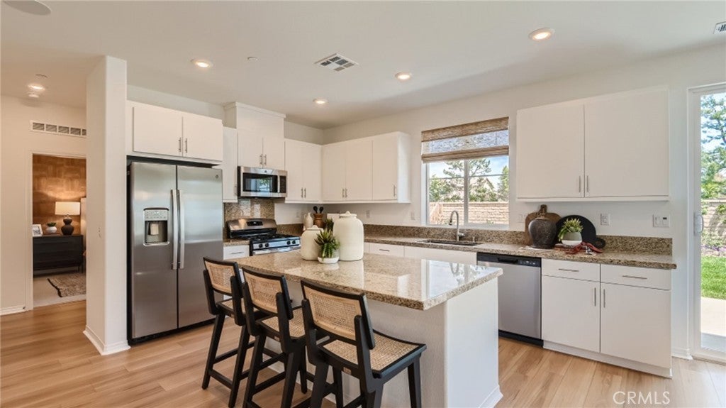 Photo of Listing #SW25036300