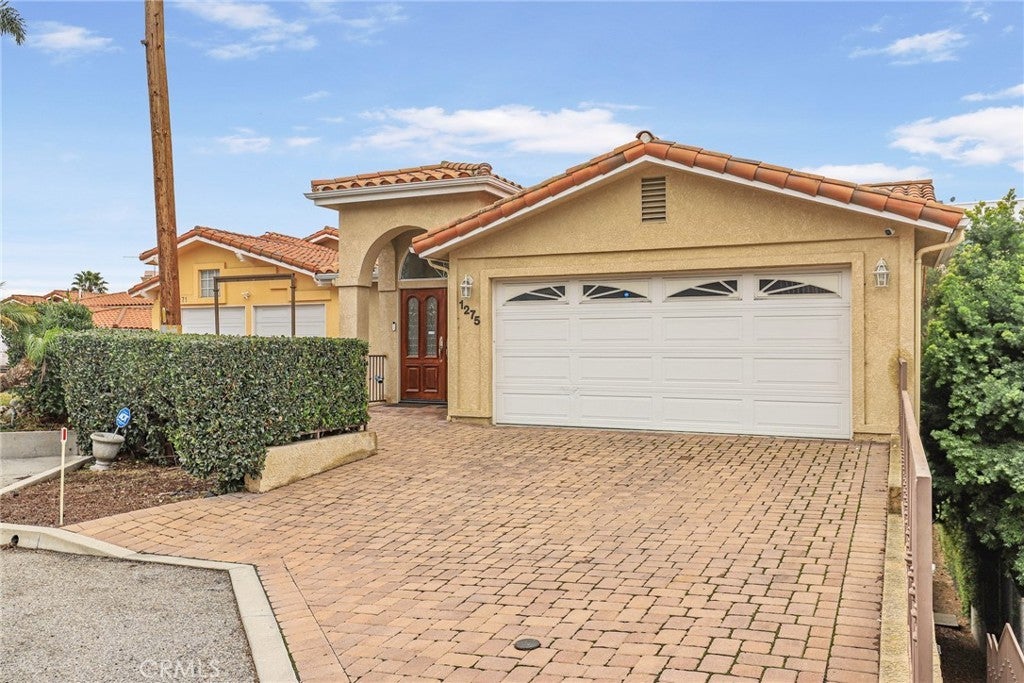 Photo of Listing #SB25030844