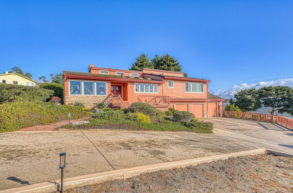 Photo of Listing #ML81989647