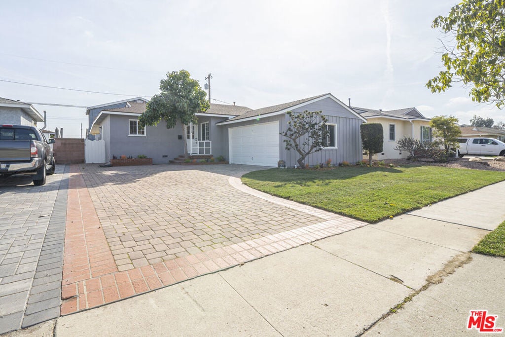18514 Taylor Court