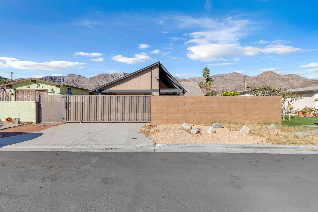 Photo of Listing #219125009DA